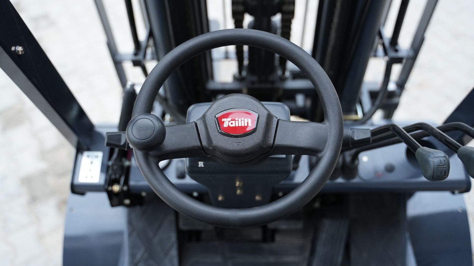 Tailift forklift